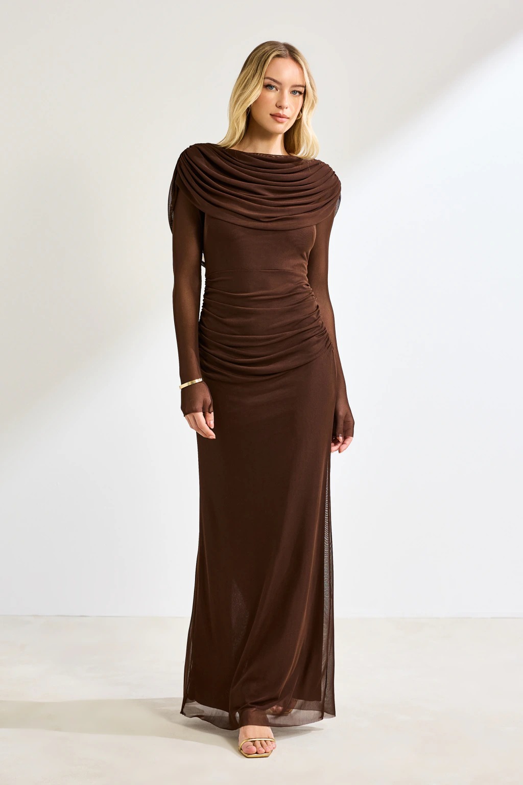 Vestido Manga Longa