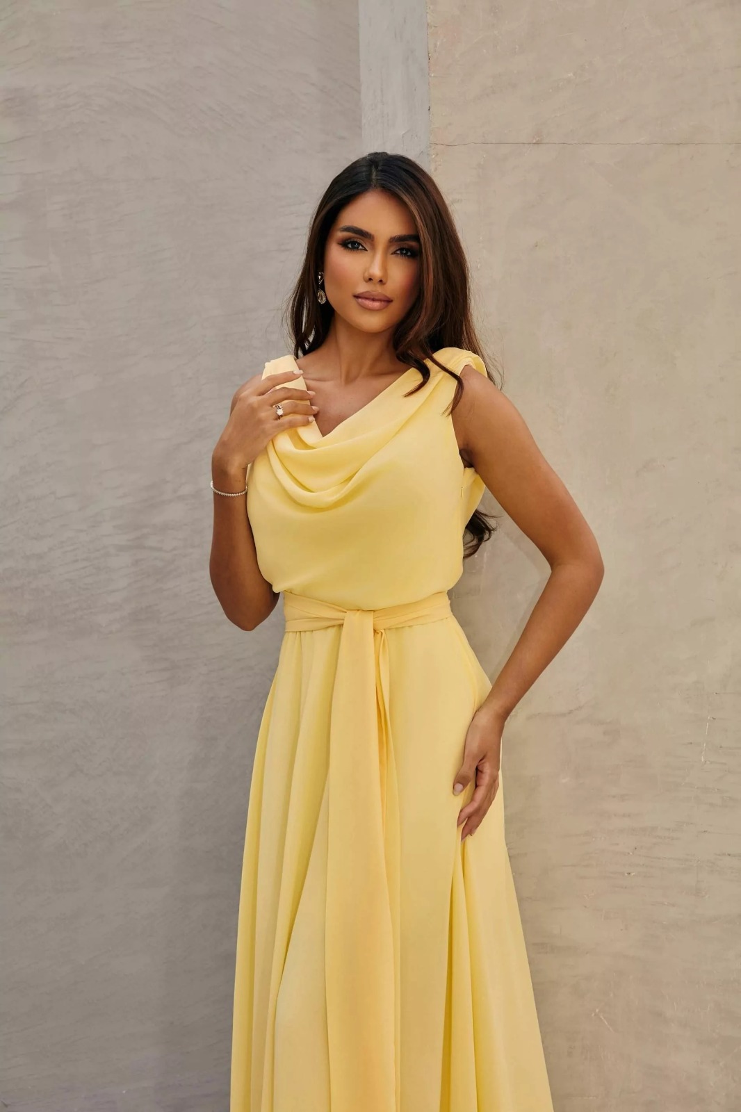 Vestido Gola Boba