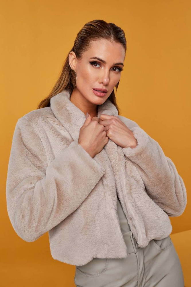 CASAQUETO DE PELE SINTETICA