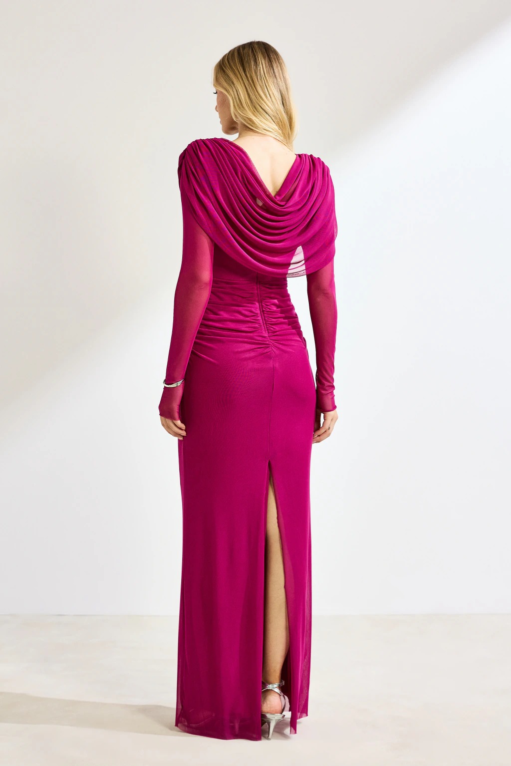 Vestido manga longa