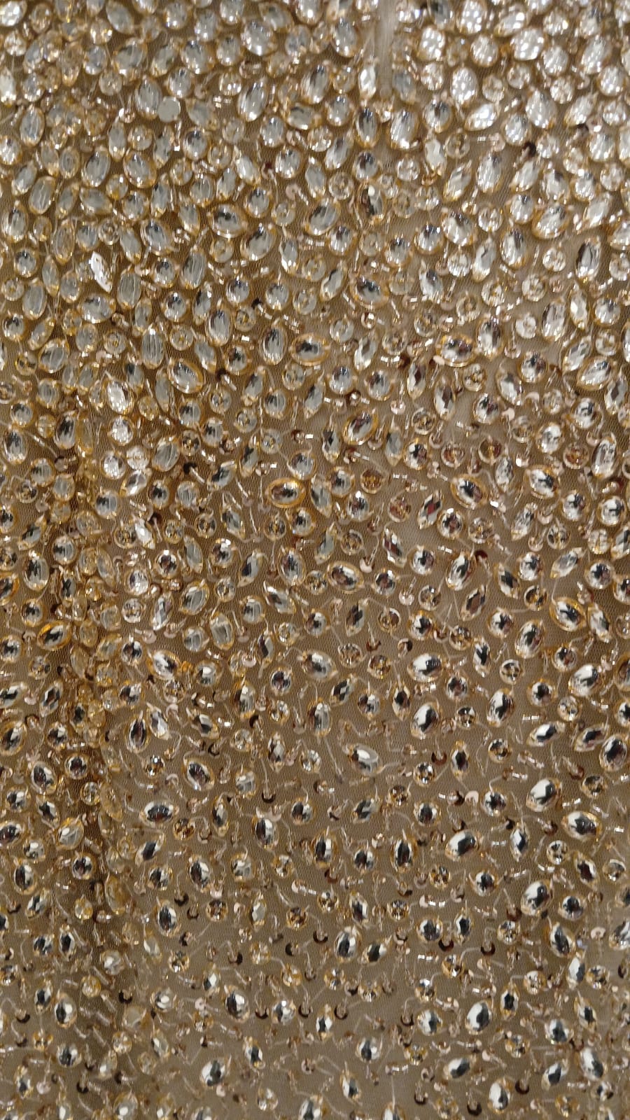 vestido pedraria