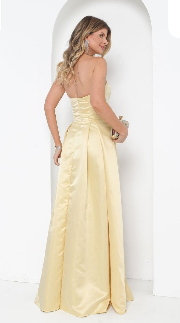 Vestido tomara-que-caia